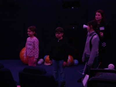 Slunce, Země a Měsíc