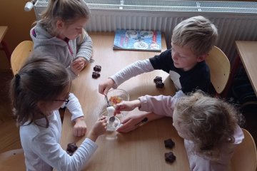 Čtenářská lekce O perníkové chaloupce