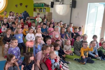 Divadlo Koloběžka - "Na návštěvě v Broučkově"