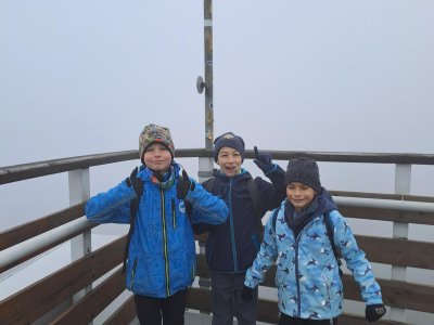 ..až na vrchní patro rozhledny.