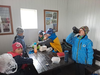 Sváča v útulně rozhledny.