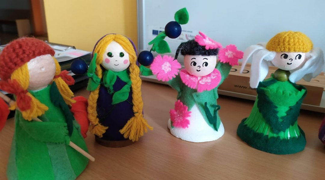 Kytičkové panenky I. třída