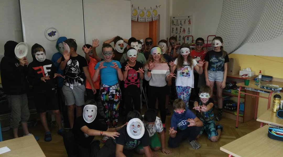 Spaní ve škole 14. - 15.9.