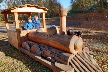 Dřevěné sochy Heřmanice