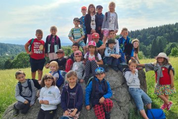 Prvňáci a jejich 1. den na 1. škole v přírodě