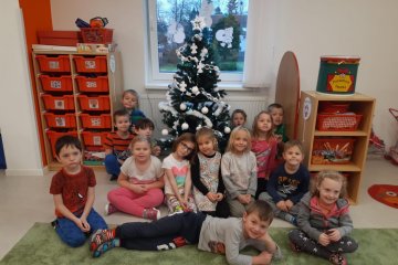 Andílci z Červené třídy se už těší na Vánoce!
