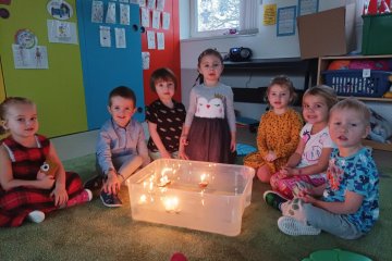 Pouštění lodiček