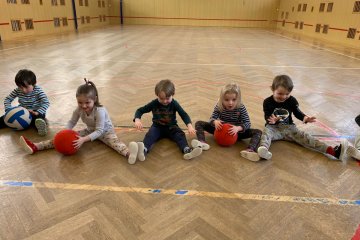 Cvičení v tělocvičně - Zelená a Červená třída