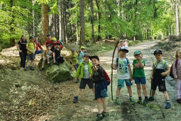 Přírodovědná procházka k tématu "S dědou na rybách"