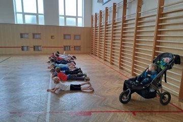 Cvičení v tělocvičně