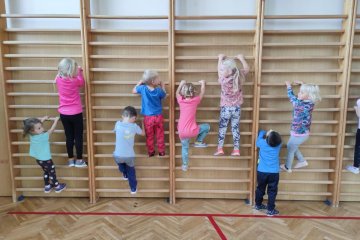 Cvičení v tělocvičně