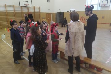 Andělsko-čertovská škola v pátek 2. 12.