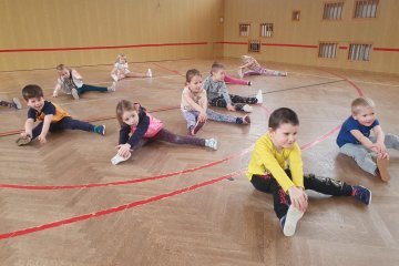 Cvičení v tělocvičně