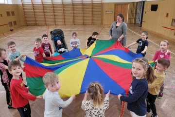 Cvičení v tělocvičně