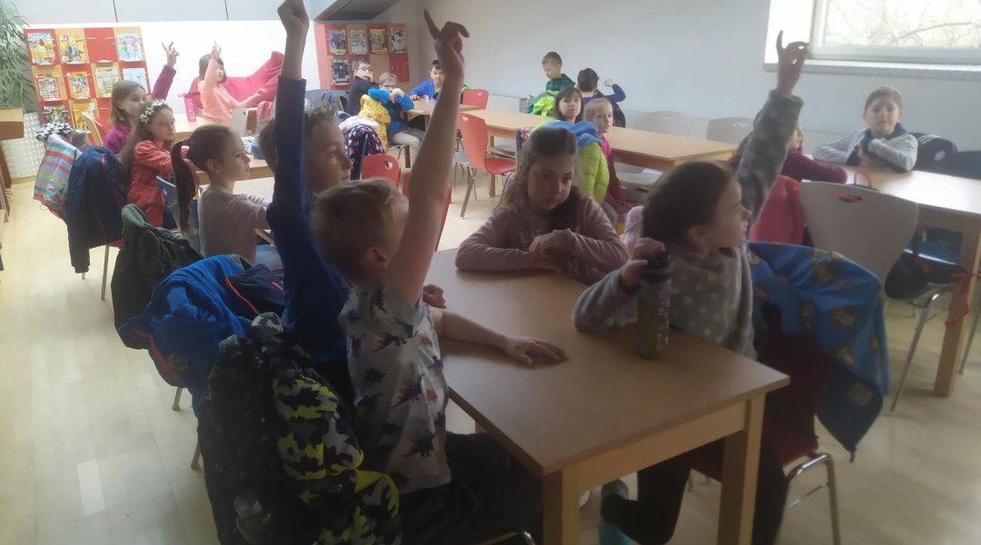 Výprava do liberecké knihovny za čtenářskou lekcí Karneval zvířat.