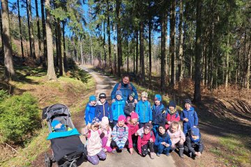 Procházka okolními lesy