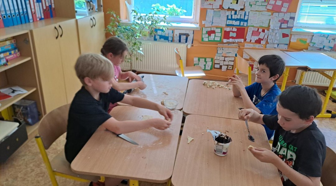 Přípravy na Zahradní slavnost