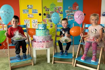 Oslava narozenin - Davídek, Nelinka, Adámek