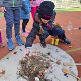 Učení venku 8. 11. 2023 - Půda a její složení