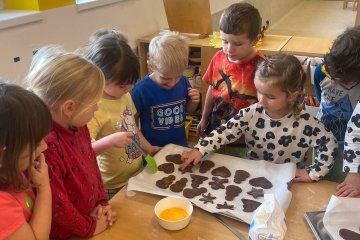 Pečení perníčků