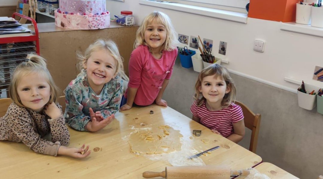 Pečení lineckého cukroví