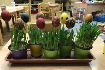 Velikonoční tvoření v družině v Machníně