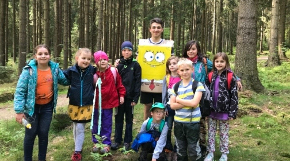 Cesta lesem pohádek