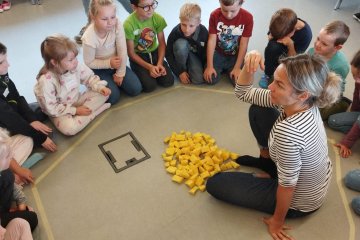 Kačka - Dramacentrum Bezejména