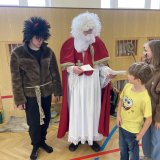 Mikulášský rej v tělocvičně