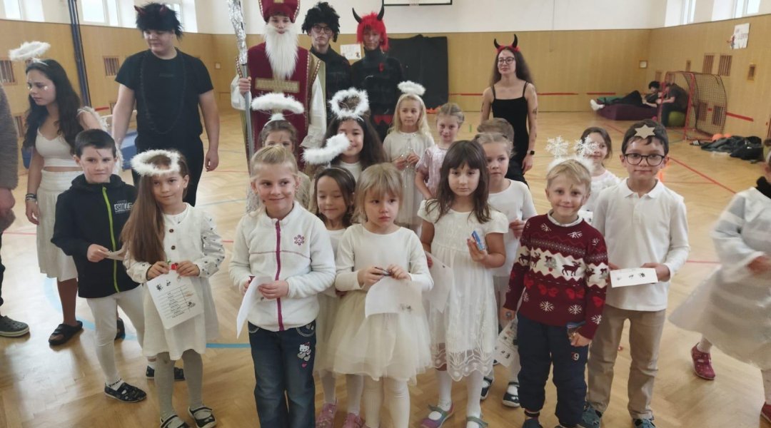 Andělská (a trošku čertovská) škola