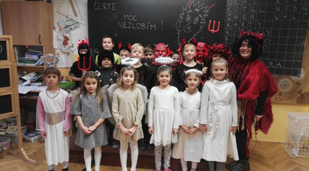 Třída plná čertíků a andílků