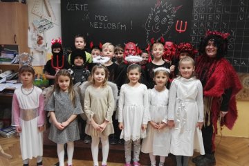 Třída plná čertíků a andílků